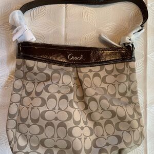 BNWT COACH Purse
